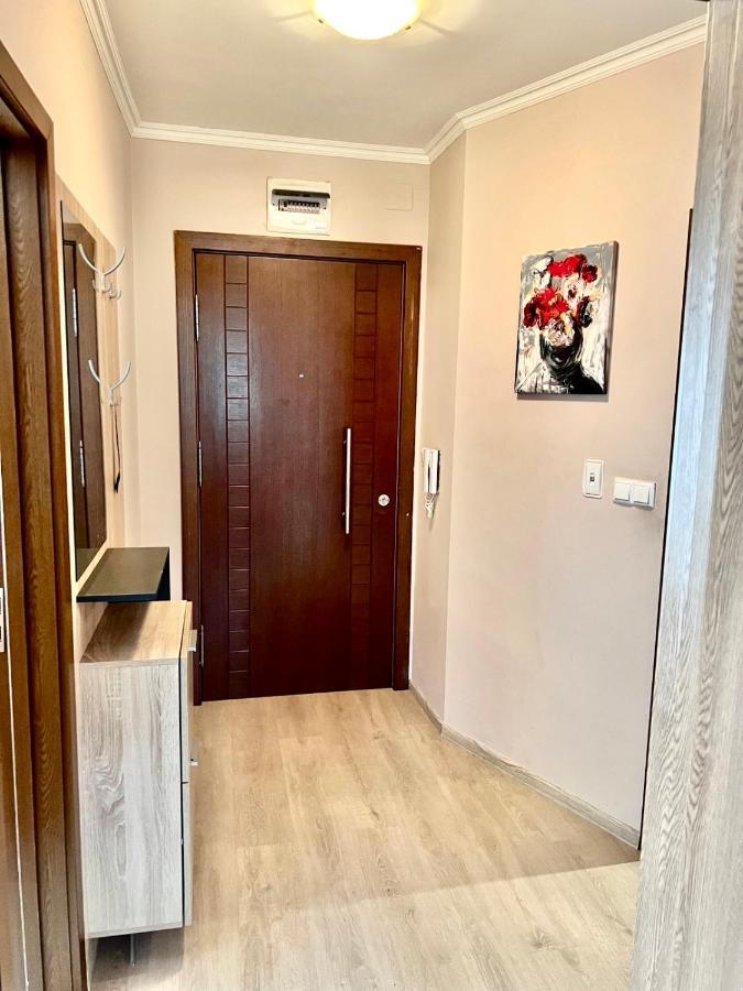 Apartament 3 стаен идеален център *
